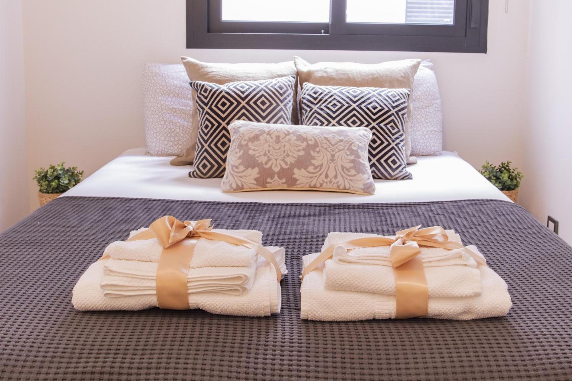 -Malagasunapts- Rooftop Pool & Free Parking ภายนอก รูปภาพ